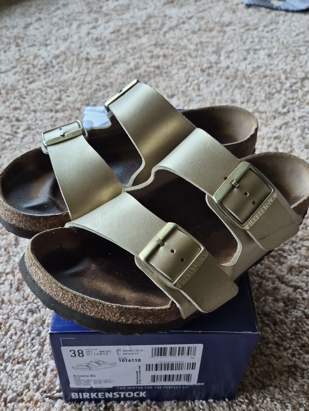 Birkenstock Arizona Two-Strap Sandal in Metallic Gold, 38
